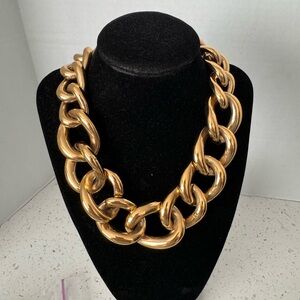 Stunning statement Givenchy Paris New York gold tone links necklace